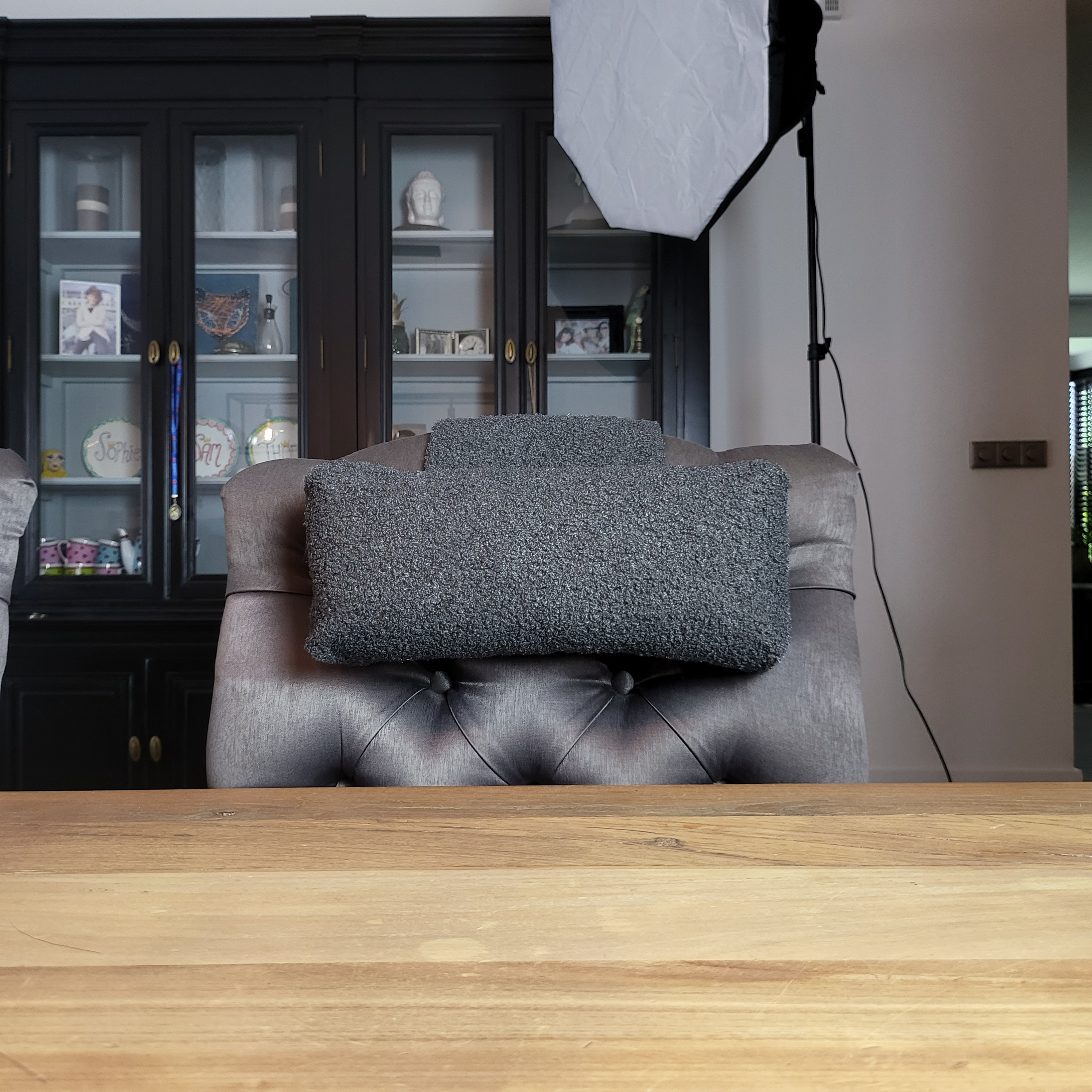 Nekkussen SEMMI donker grijs